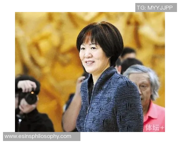 黄秀英专访：从排球新星到传奇教练的辉煌历程回顾