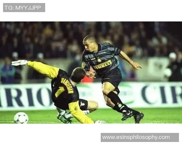 欧洲足球明星的魅力与影响力探讨及其对全球足球的推动作用