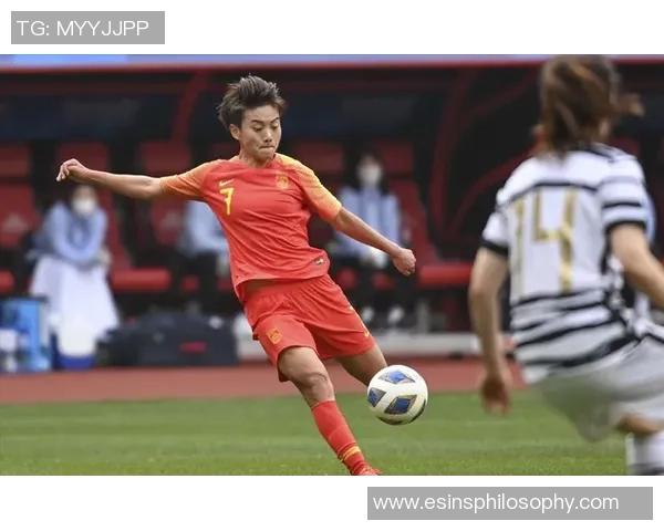 深入分析足球明星言论背后的影响与价值观解读